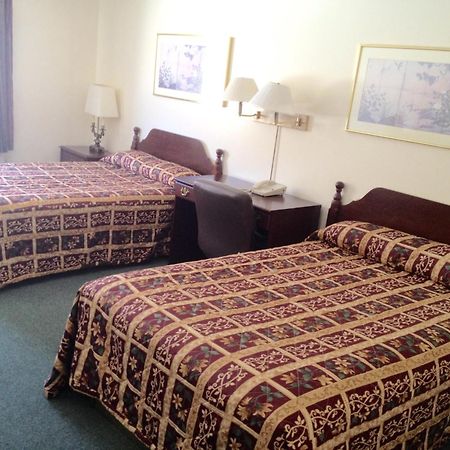 West Nyack Tappan Zee Hotel الغرفة الصورة