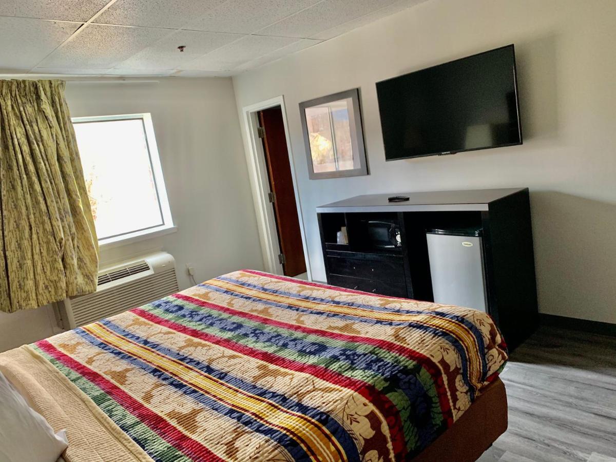 West Nyack Tappan Zee Hotel المظهر الخارجي الصورة