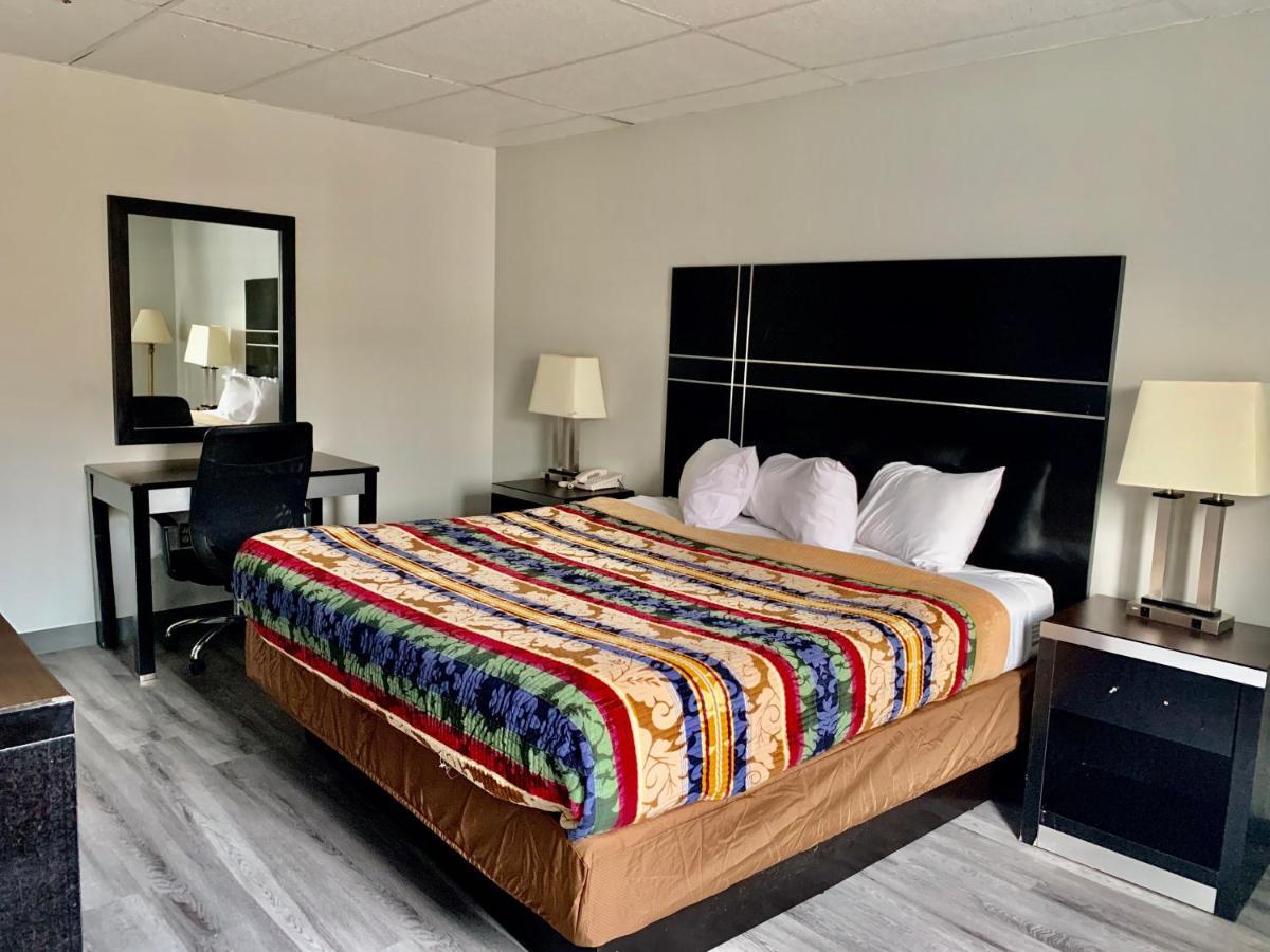 West Nyack Tappan Zee Hotel المظهر الخارجي الصورة