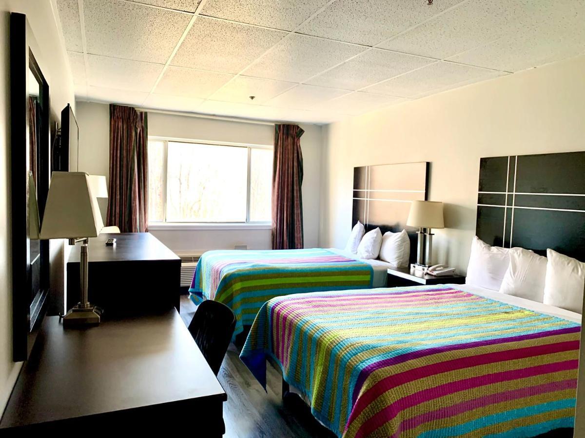 West Nyack Tappan Zee Hotel المظهر الخارجي الصورة