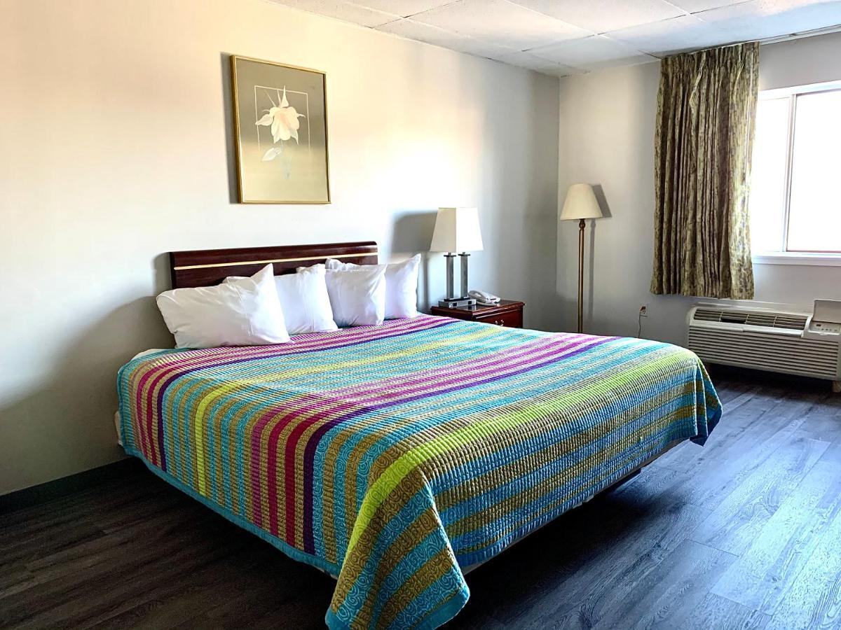 West Nyack Tappan Zee Hotel المظهر الخارجي الصورة