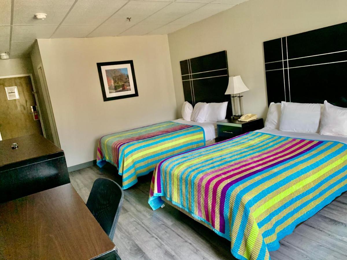 West Nyack Tappan Zee Hotel المظهر الخارجي الصورة