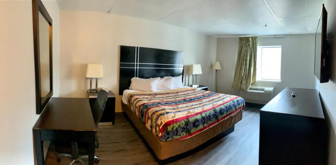 West Nyack Tappan Zee Hotel المظهر الخارجي الصورة